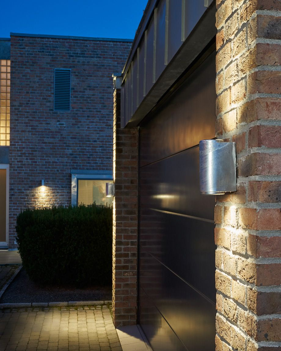 Mandal 1370 utelampe