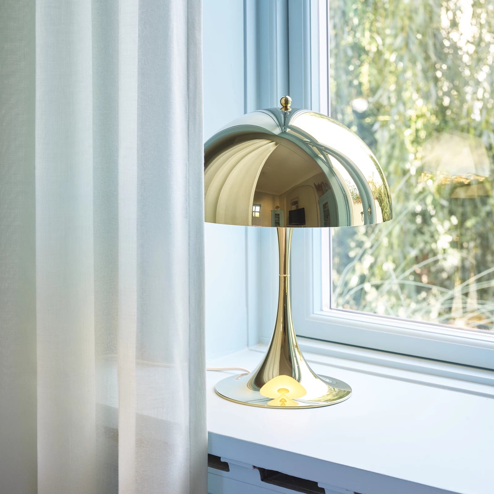 Panthella 320 bordlampe