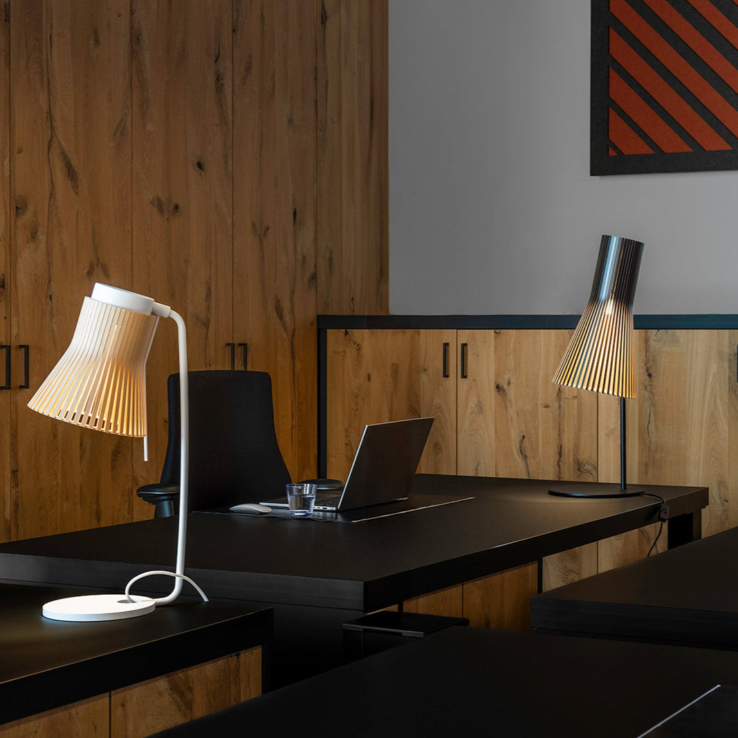 Secto 4220 bordlampe