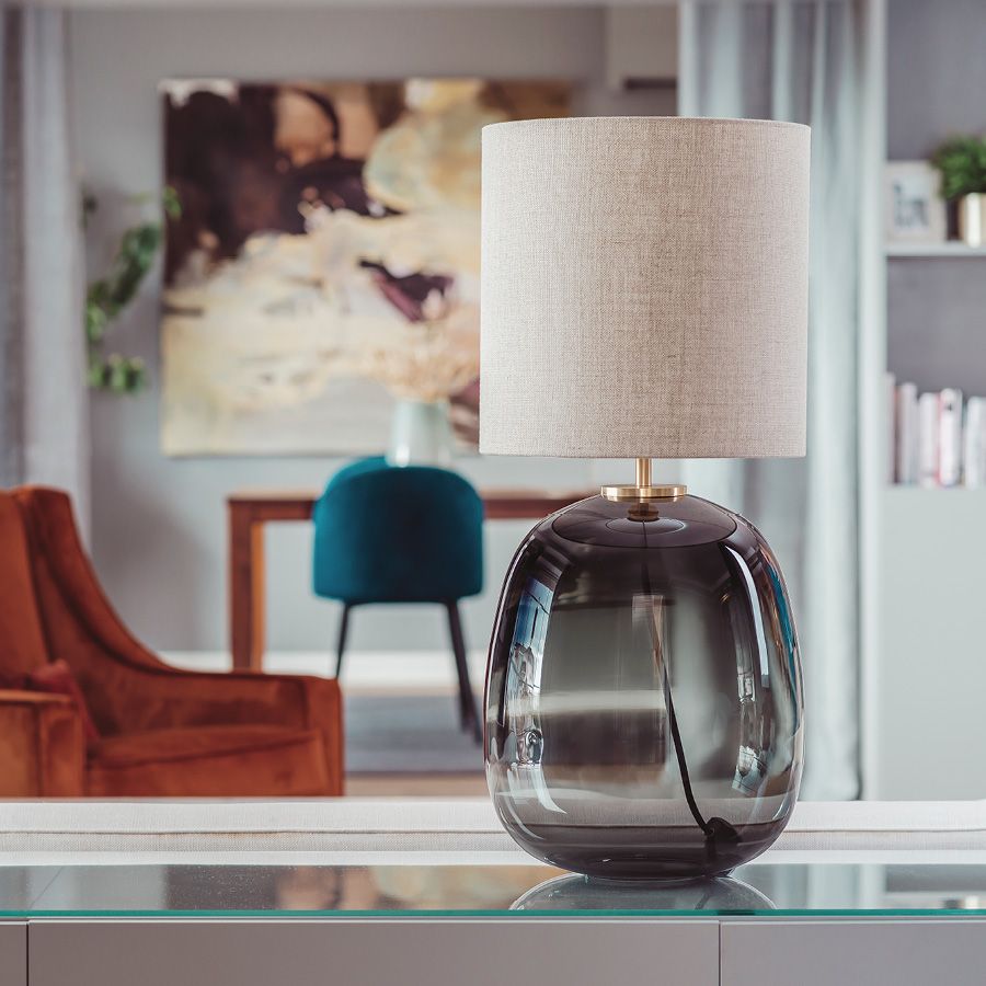 Austra bordlampe - røkgrå