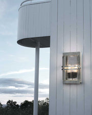 Basel 660 utendørs vegglampe