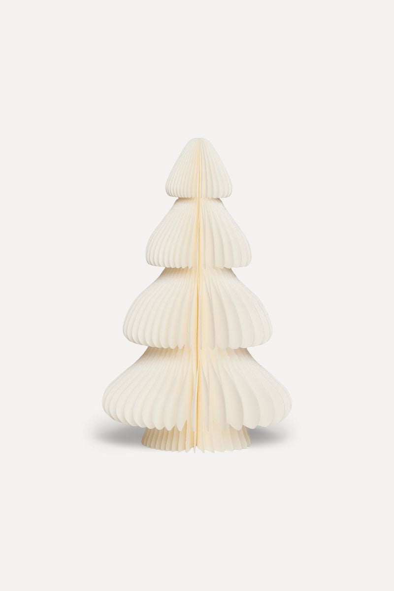 Fyldig tre 20 cm snø - UND