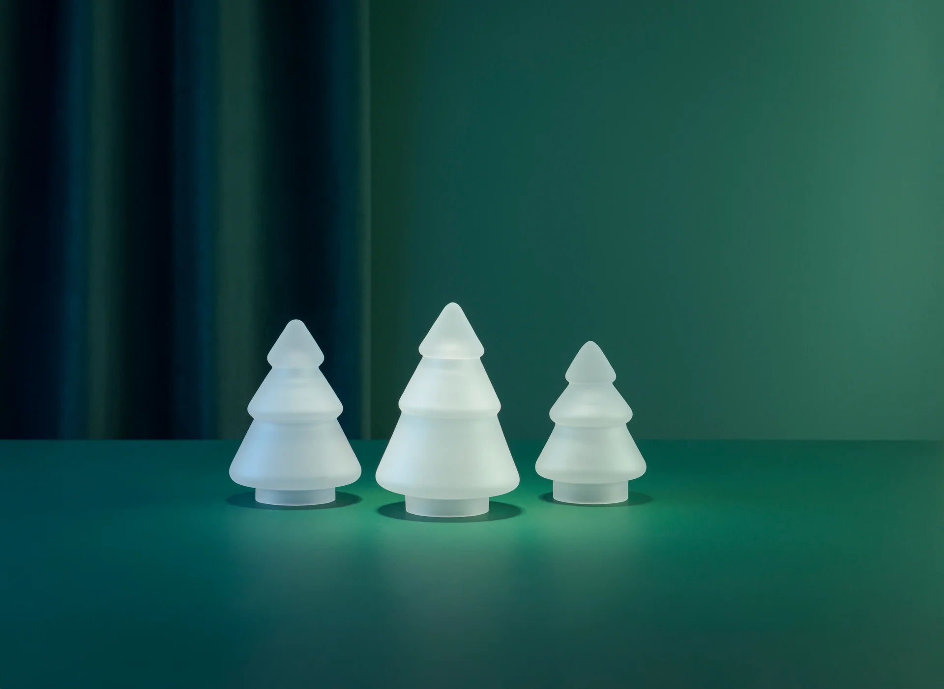 Glasstre frostet hvit 9.8 cm