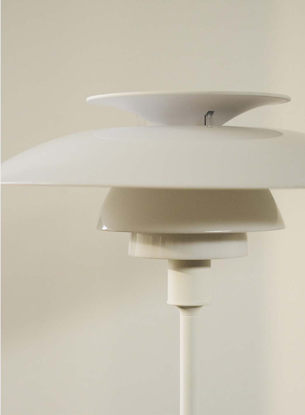 PH 80 Portable Tablelamp White