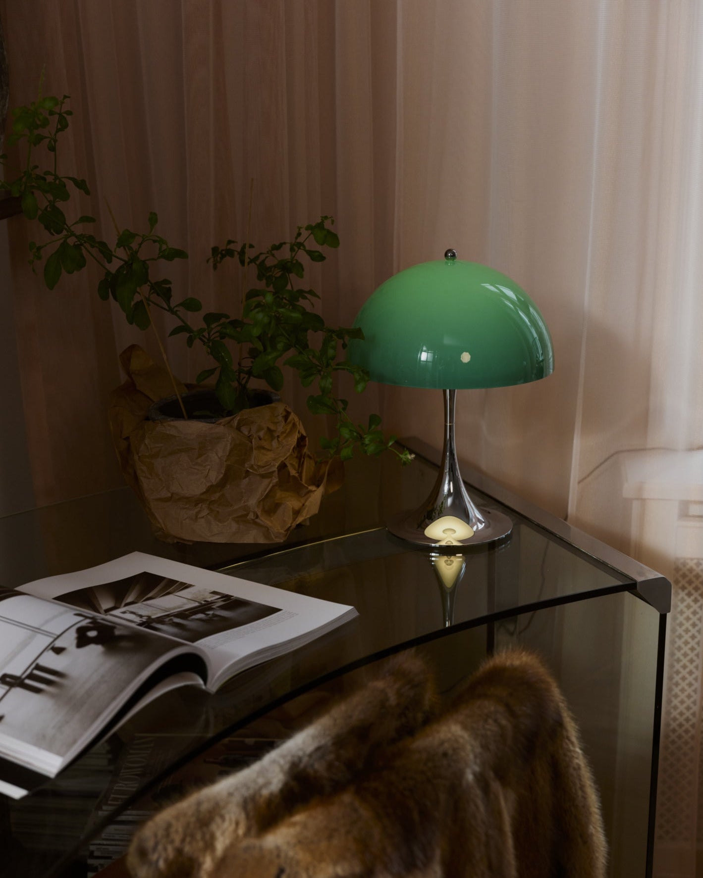 Panthella 250 Portable Original Collection