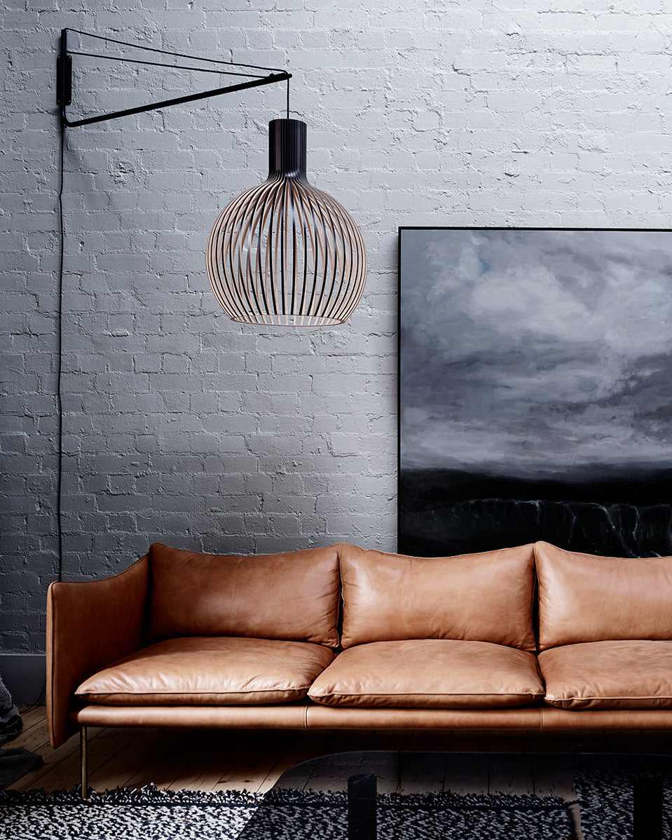Octo 4240 pendellampe i sort tre fra Secto Design